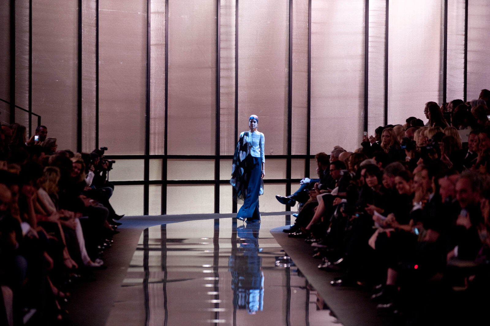 Giorgio-Armani-Priv-Haute-Couture-Spring-2014
