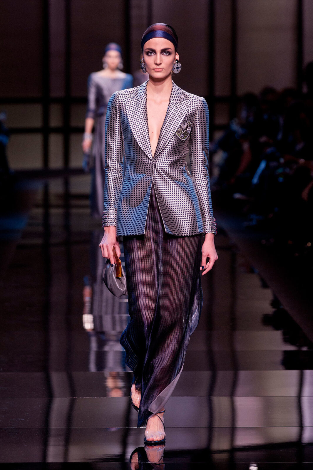 Giorgio-Armani-Priv-Haute-Couture-Spring-2014-06